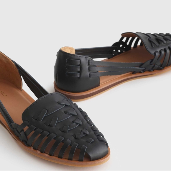 Quince Shoes - New In Box - Quince 100% Leather Huarache Flats (Black) US Size 7.5